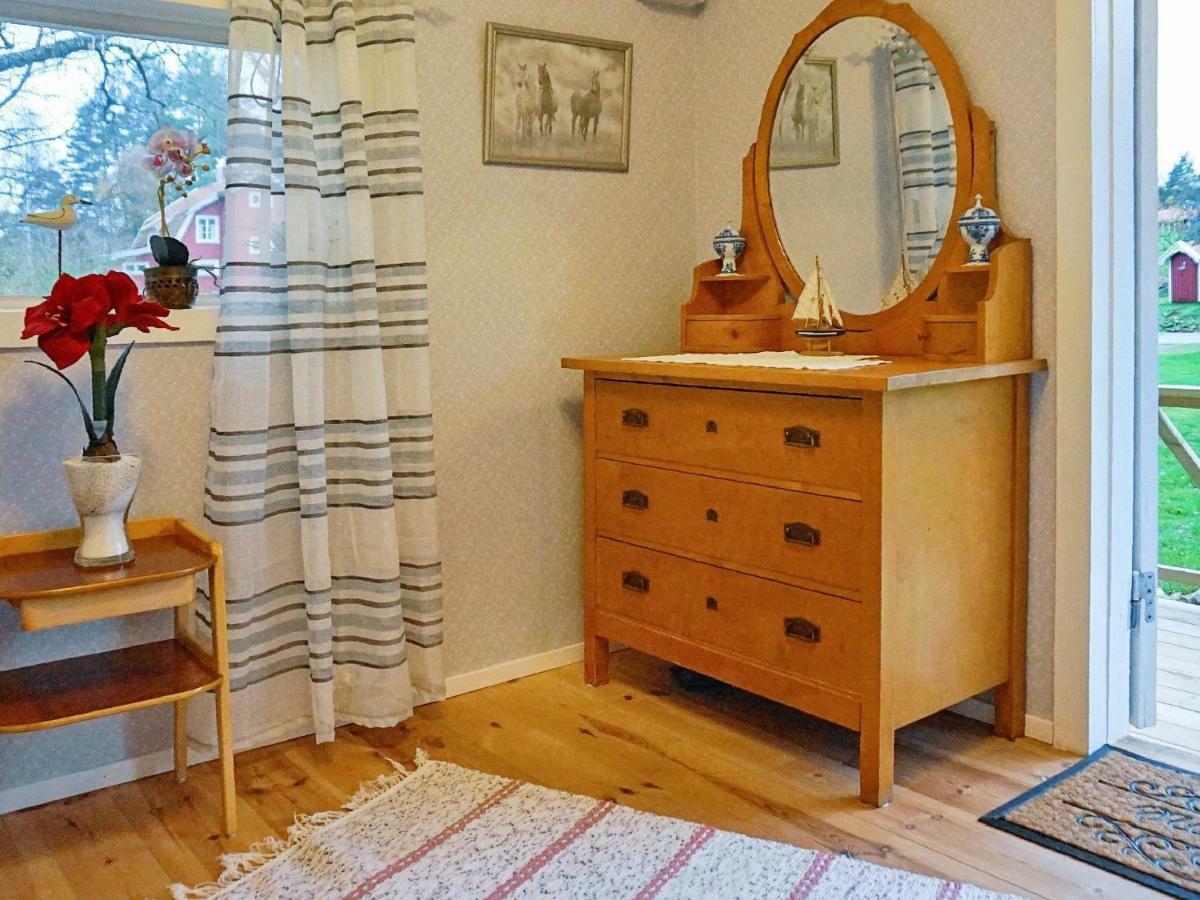 6 Person Holiday Home In Asker N Stenungsund Zewnętrze zdjęcie